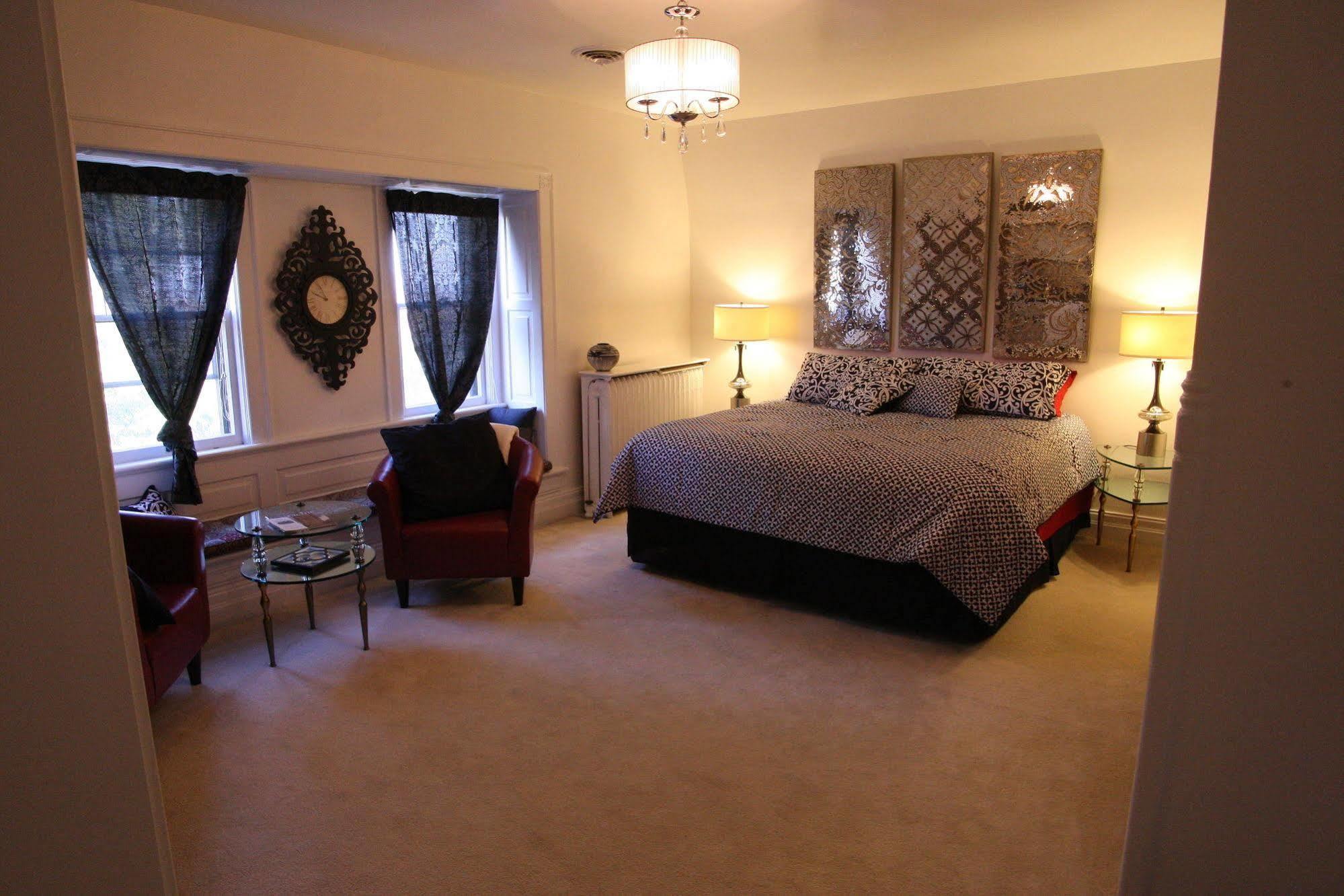 Christmas House Bed & Breakfast Racine Exterior foto